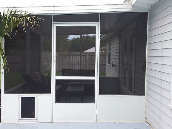 5th image of 12038 Michaelson Ct