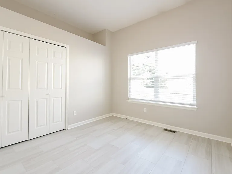 5234 E 130th Ct — Photo 14
