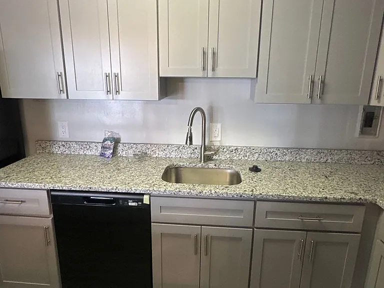 3331 Hewitt Ave #1 — Photo 39