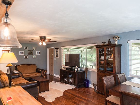 2nd image of 3646 Pepper Ln