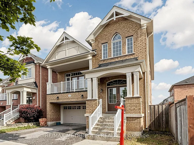 138 Yakefarm Blvd — Photo 2