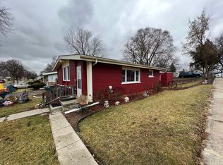 416 Moore St, Pontiac, MI 48342