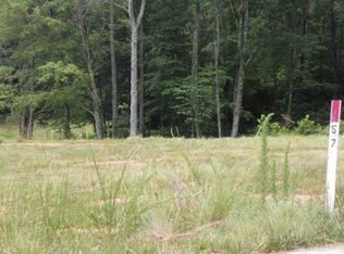 100 S Taube Ln, Oak Ridge, TN 37830