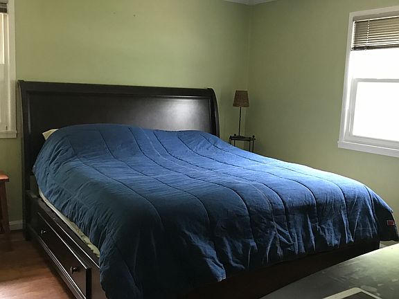 4th image of 11128 Stillwater Ave