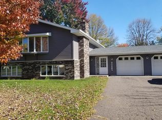 30265 Olinda Trl, Lindstrom, MN 55045