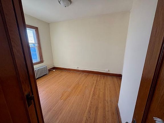 5th image of 3242 N Natchez Ave #2R