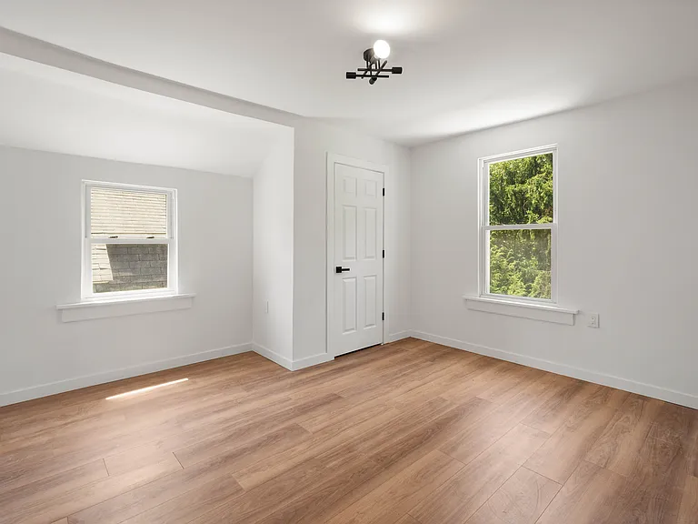 147 Clairmont Ave — Photo 28