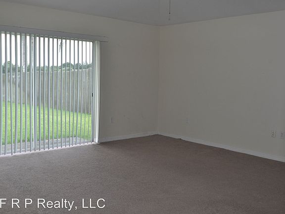 4th image of 111 London Fog Way
