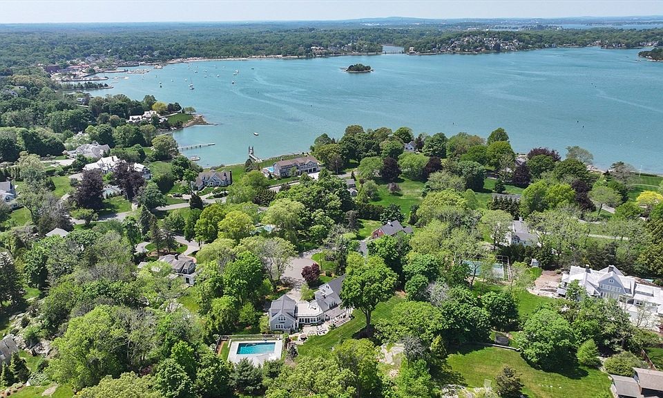 1st image of 5 Seal Cove Ln