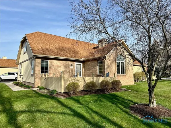 312 Turnbury Ln, Perrysburg, OH 43551