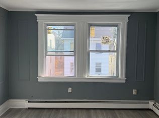 37 Howard St FLOOR 3, Irvington, NJ 07111