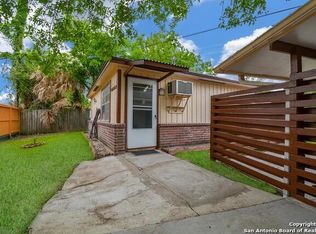 6646 1/2 Lodge St, Houston, TX 77092