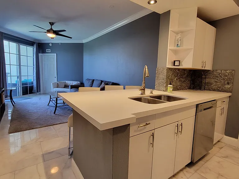 533 NE 3rd Ave #545 — Photo 7