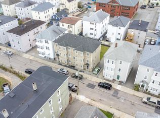 105 Thomas St #2S, Fall River, MA 02723