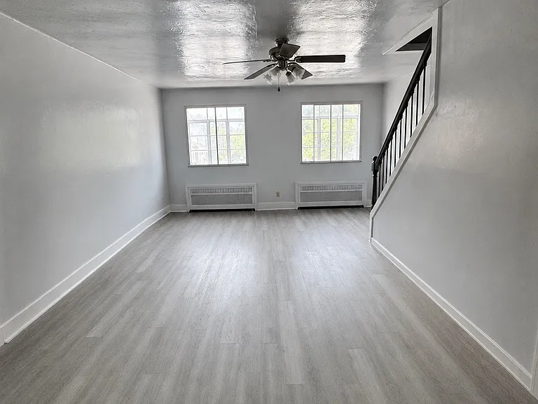 3126 Dobson St #1 — Photo 4