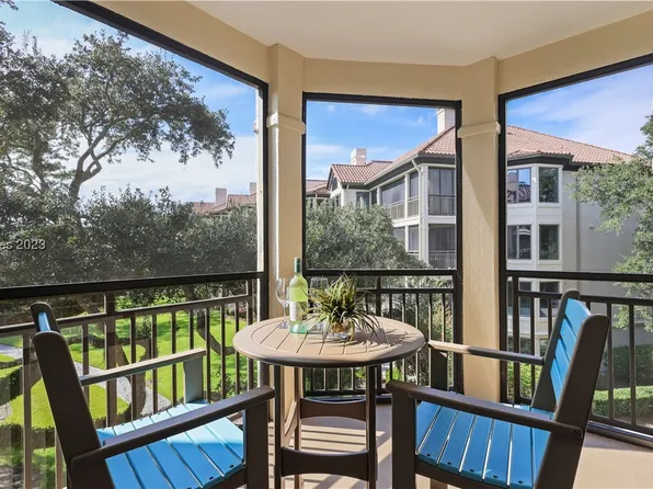 6 Village North Dr APT 151, Hilton Head Island, SC 29926