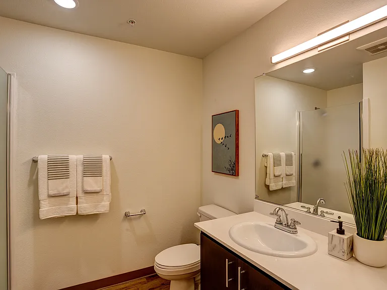Commons at Sylvan Canyon Apartments — Photo 37