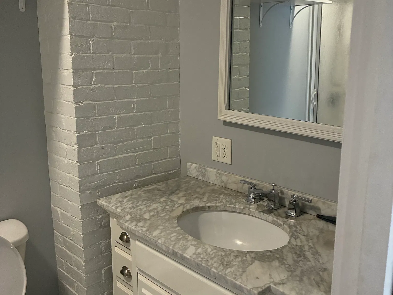 67 Talbot Ave — Photo 1