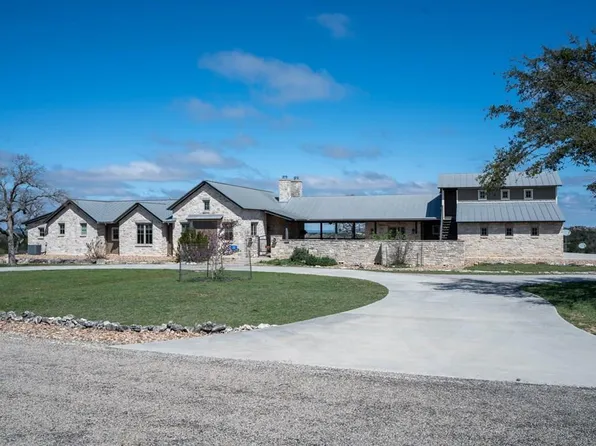 282 Black Buck Cv, Blanco, TX 78606