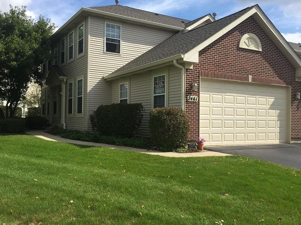 End unit Ranch, 2 car garage with 2 outside parking spaces