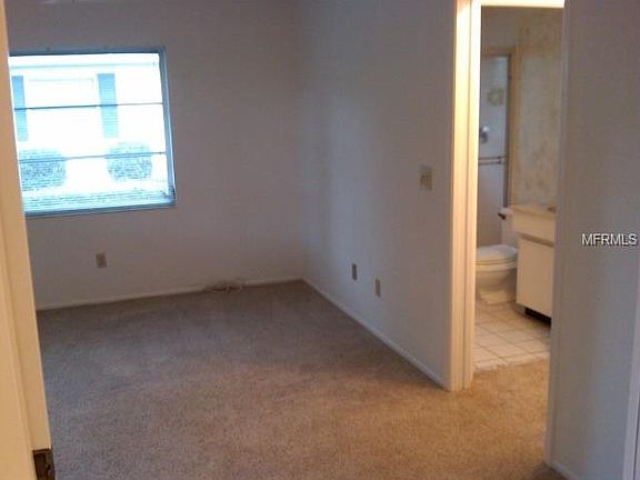 5th image of 7050 W Country Club Dr N