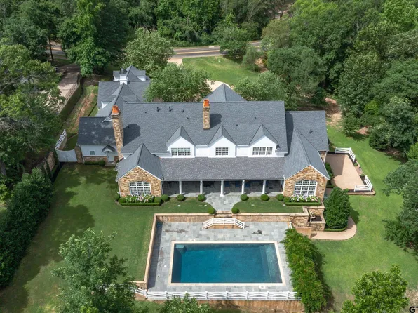 1920 Stonegate Blvd, Tyler, TX 75703