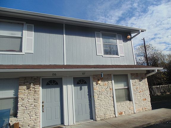 4th image of 2003 Glen Allen St APT 105