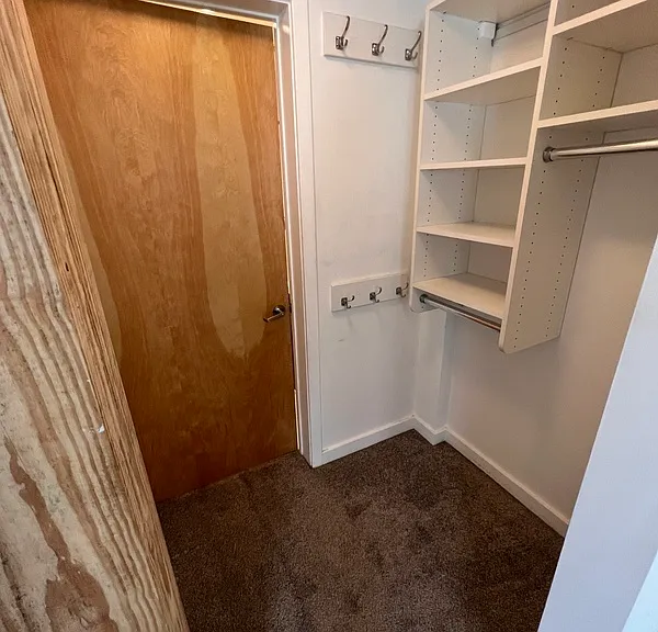 418 N 25th St #210 — Photo 8