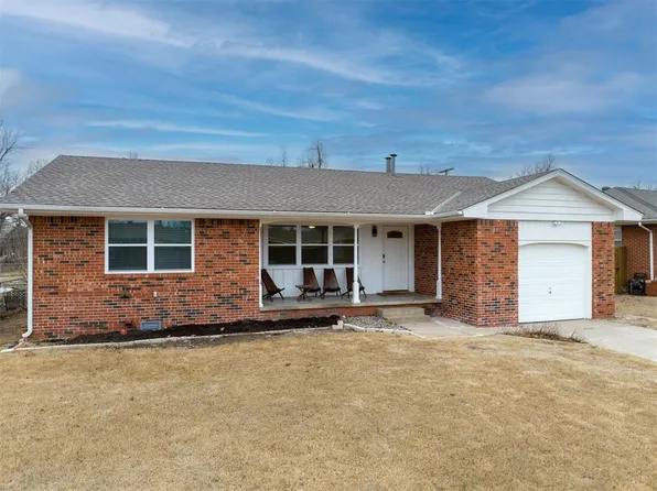 10728 Whitehaven Rd, The Village, OK 73120