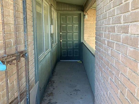 2nd image of 519 S 4th Ave APT A2