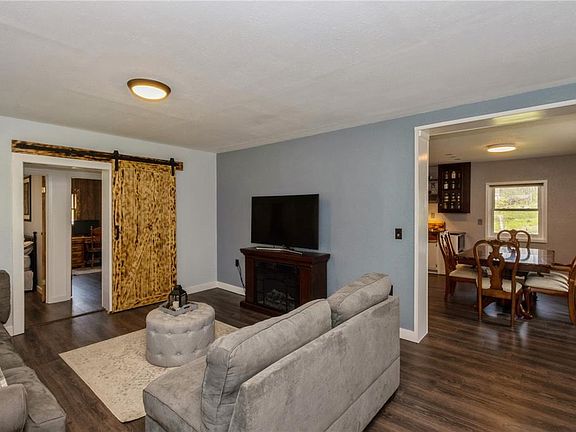 2nd image of 2704 Westwood Dr NW