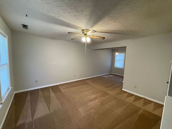 2nd image of 1131 Bridges St #A