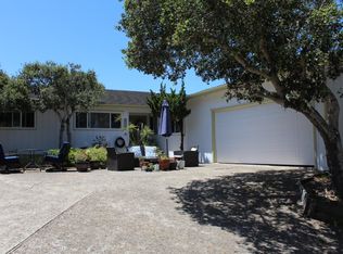 15480 Oak Hills Dr, Salinas, CA 93907