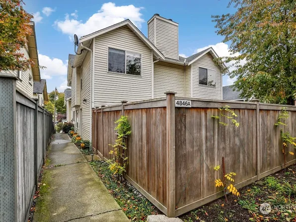 4846 40th Avenue SW #A, Seattle, WA 98116