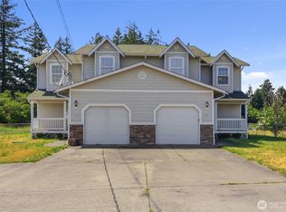 735 Crystal Springs St NW, Yelm, WA 98597