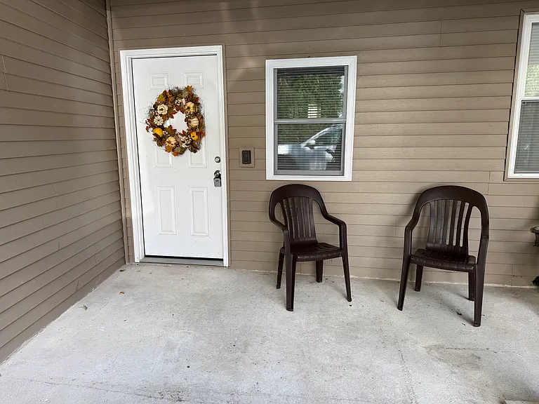 1093 Howellville Rd — Photo 8