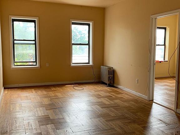 2nd image of 1136 McBride St APT 6