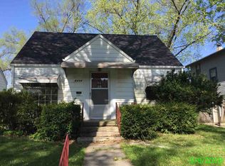 4214 Avondale Dr, Fort Wayne, IN 46806