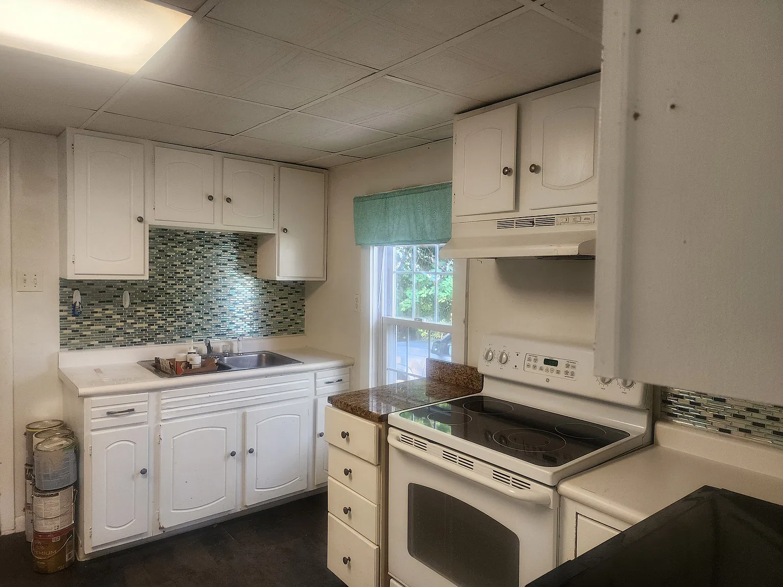 2 bed, 1.5 bath, 950 sqft, $1,950 — Photo 4
