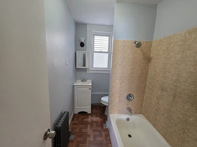 31 Linden Ave #2 — Photo 7
