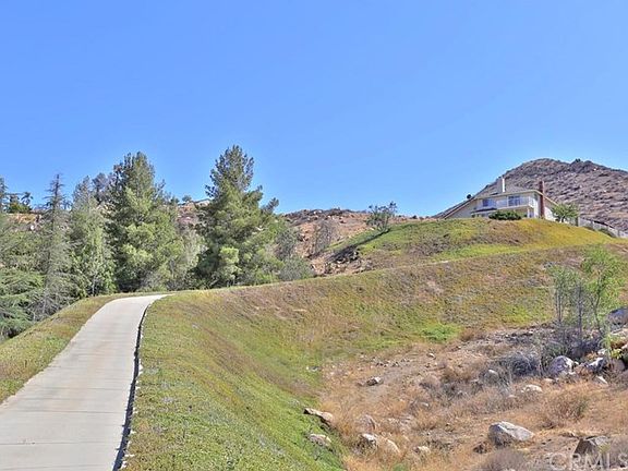 4th image of 20389 Sumatra Ct