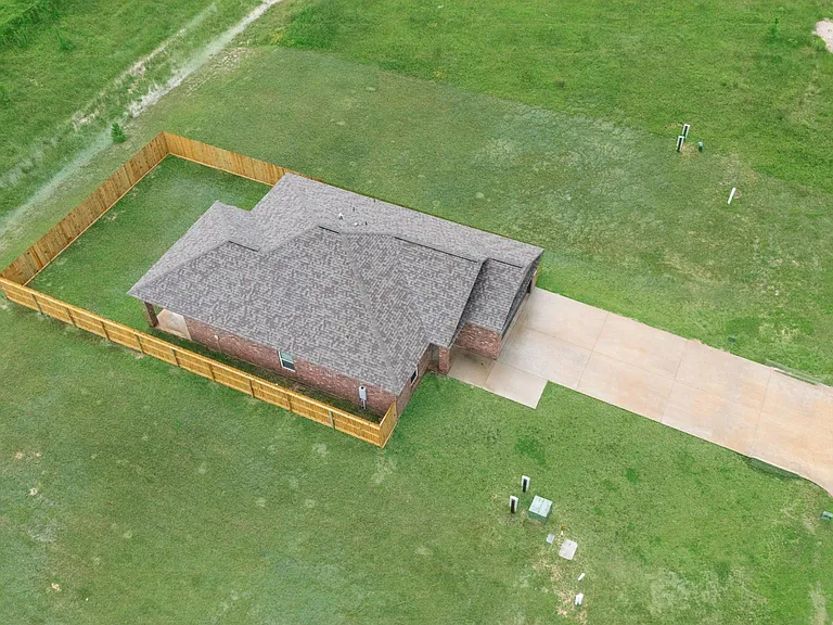 1764 Road 5722 — Photo 33