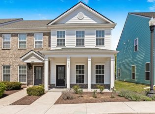 242 Mansfield Dr, Gallatin, TN 37066