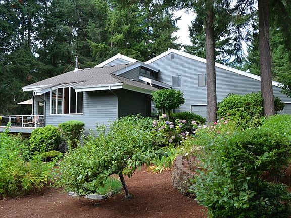 2nd image of 3818 26th Avenue Ct