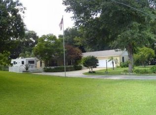 19274 Blount Rd, Lutz, FL 33558