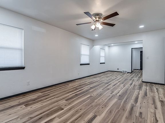 2nd image of 1501 NE 33rd St
