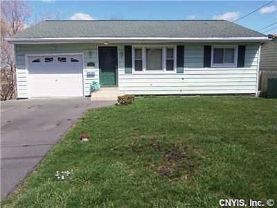 1st image of 223 Hazelwood Ave