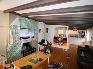 5 Cobblestone Rd, Bloomfield, CT 06002