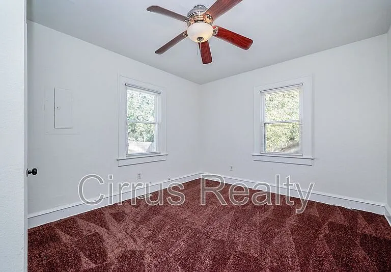 448 Chapel St — Photo 14