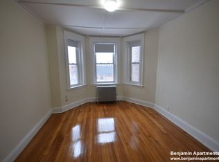 1175 Boylston St APT 46, Boston, MA 02215